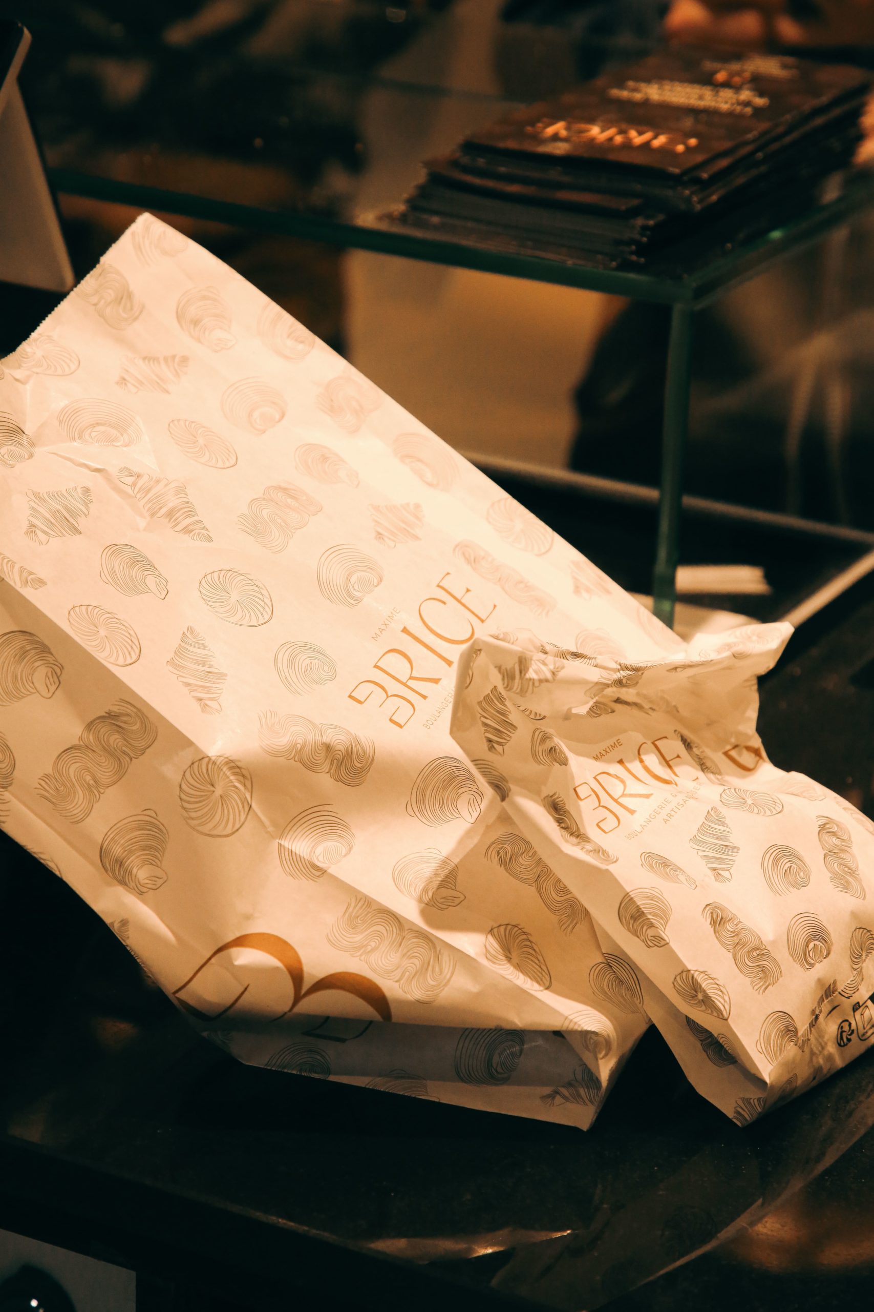 Sachet viennoiserie motif creation graphique food epicerie fine